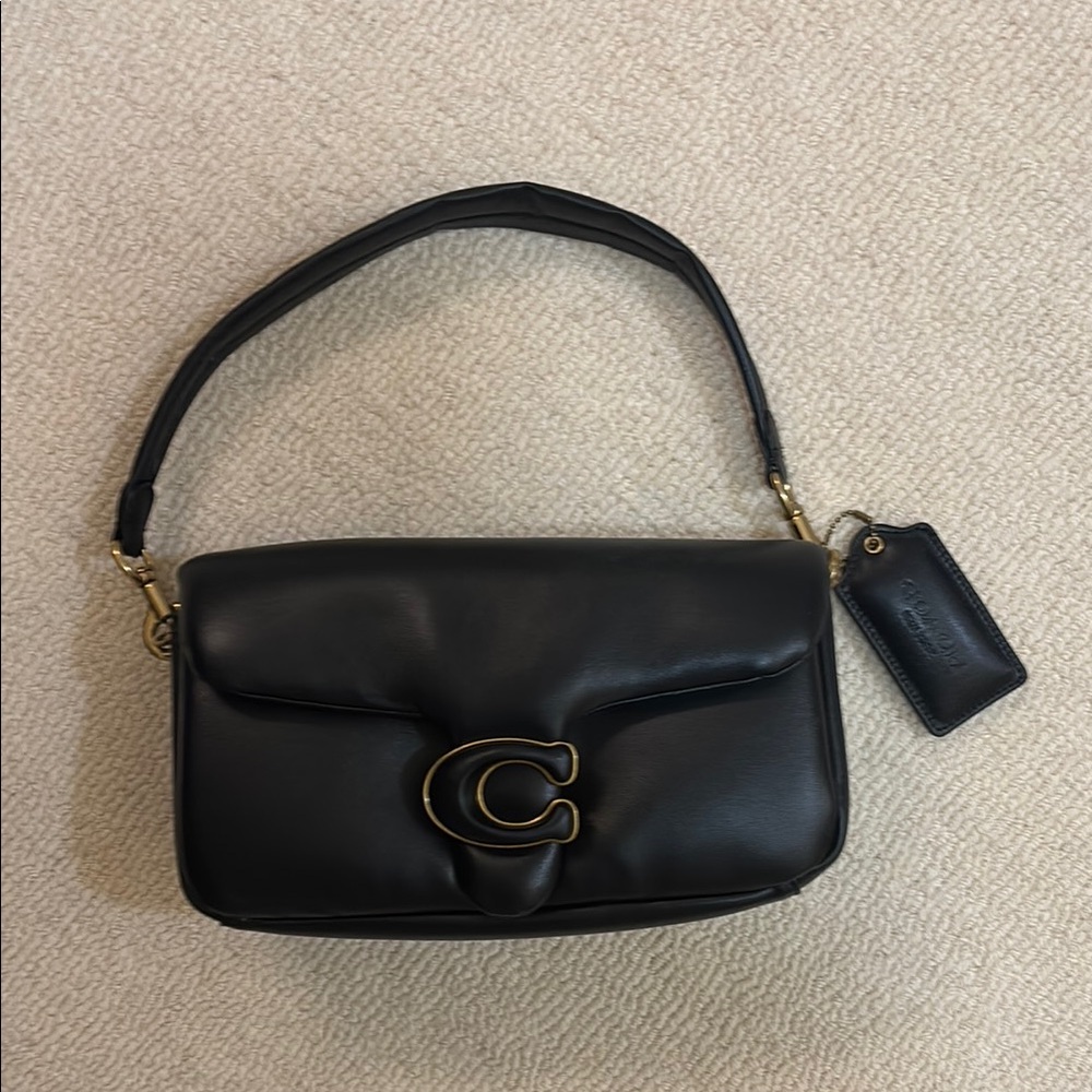 Coach Pillow Tabby 26 BLACK